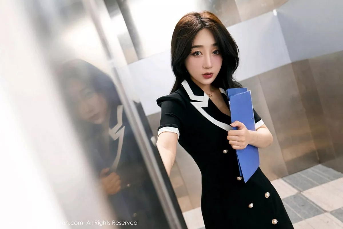 [XiuRen秀人网]第2216期九月生写真-秀人资源网